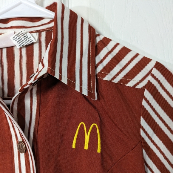 Rare Vintage 70s McDonald's Deadstock Button Down Rust Uniform Top in Packaging - Picture 6 of 9